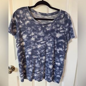 GAP Women’s XL “Favorite T” Shirt Navy Patterned/Tye Dye